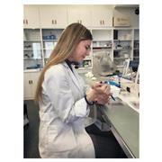 Bióloga ofrece clases particulares de biología, química o inglés ONLINE